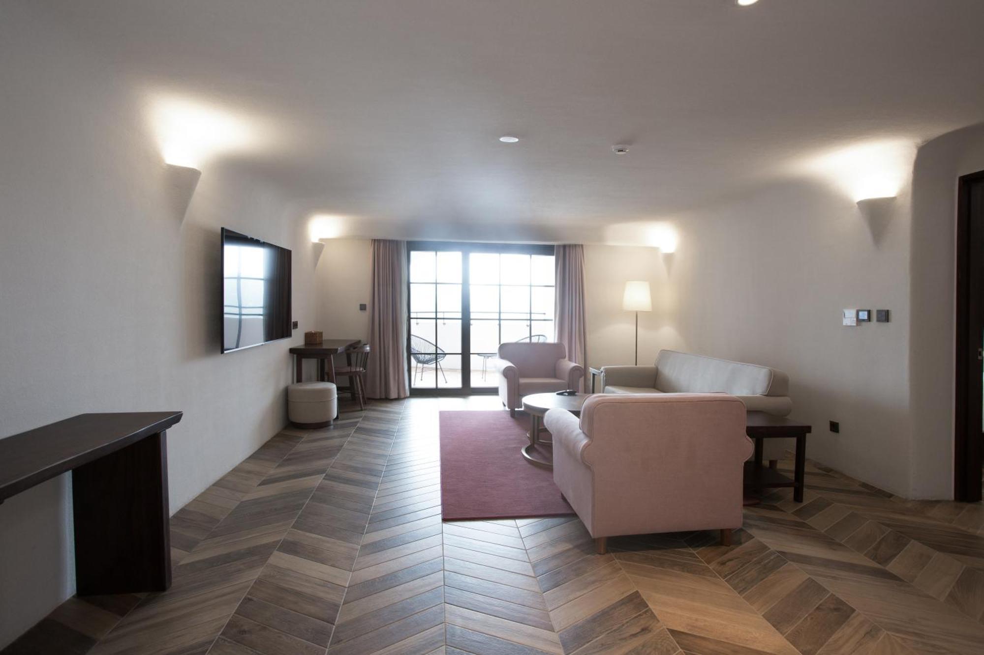 Ecoland โรงแรม 5*