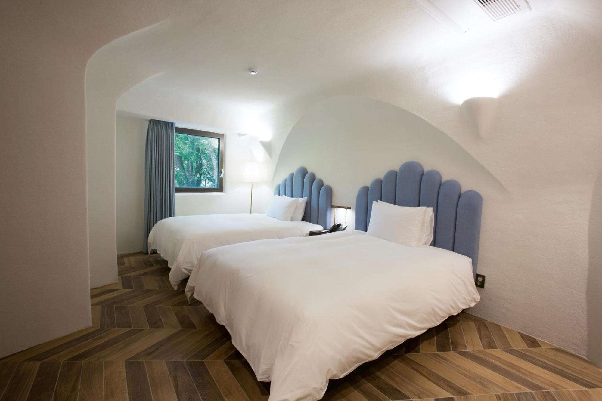 Ecoland 5* เมืองเชจู